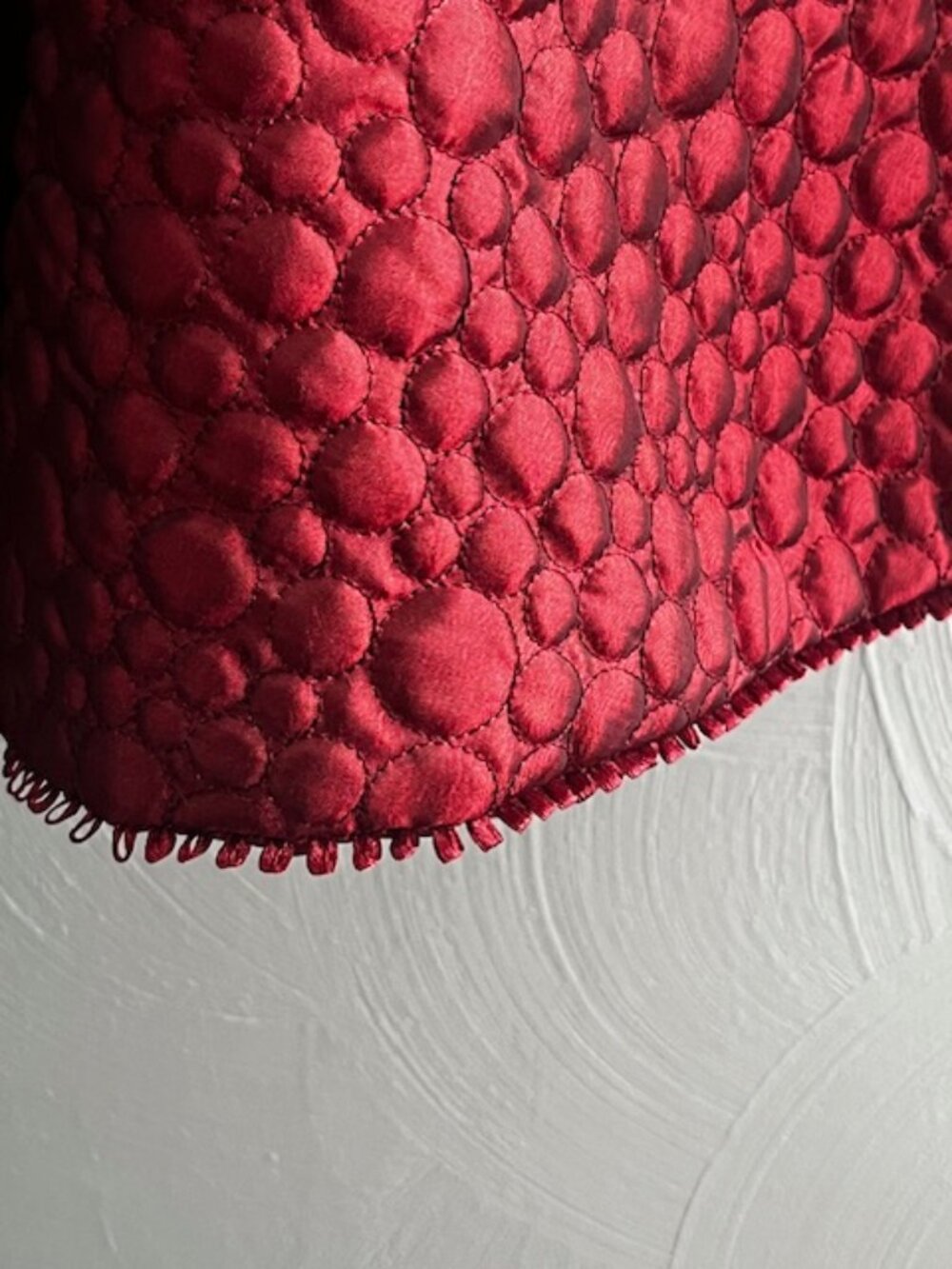 Christmas Tree Skirt Burgundy Red - Picture 5 of 8